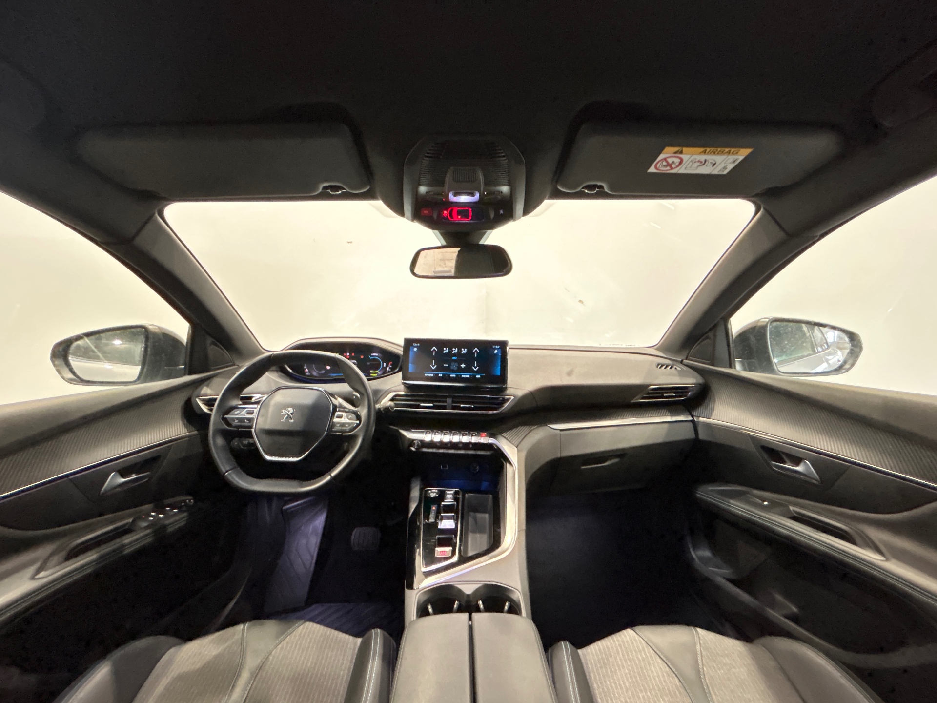 PEUGEOT 3008 Hybrid 136 e-DCS6 Allure Pack