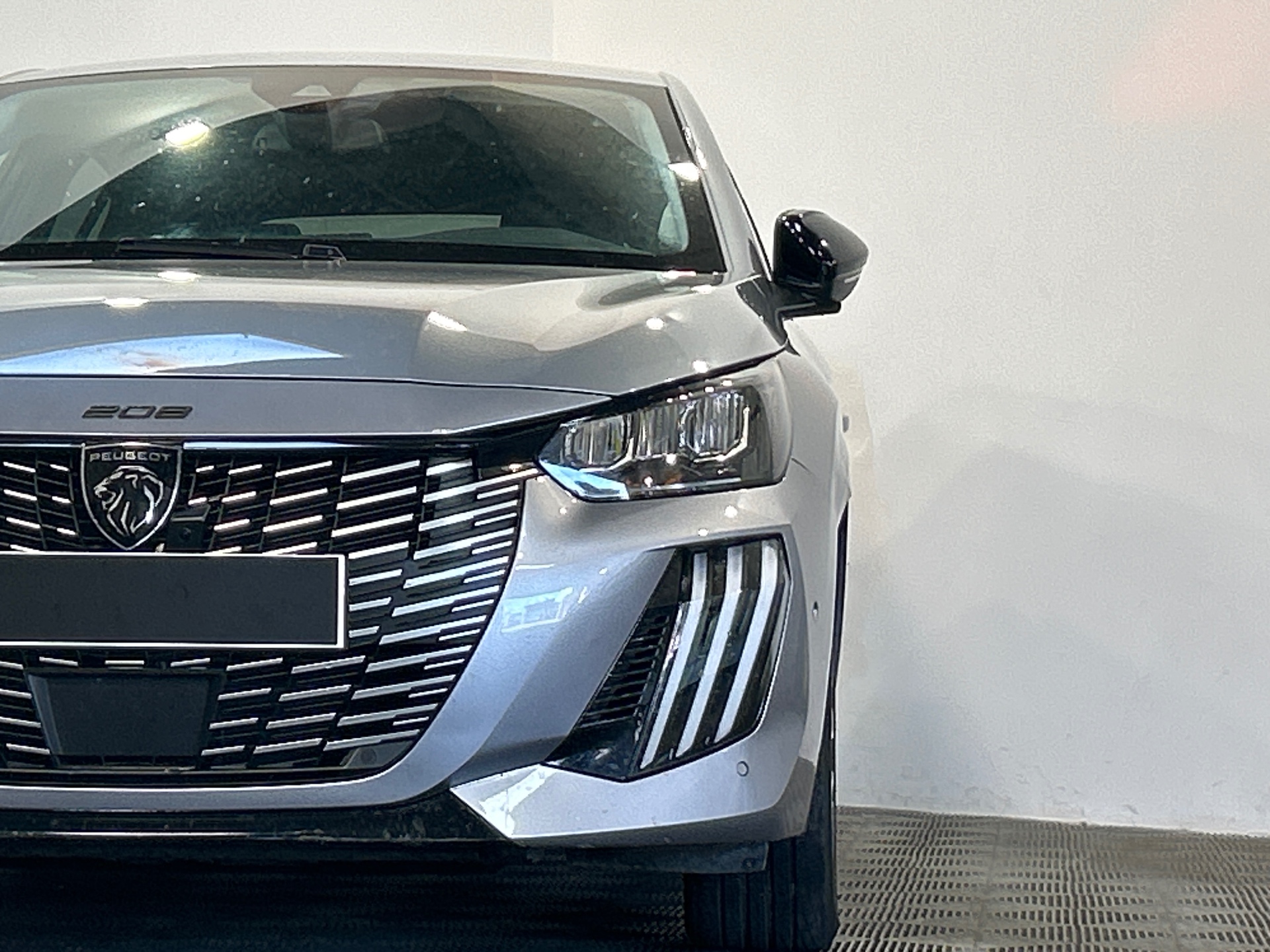 PEUGEOT 208 ALLURE PURETECH 100 S&S BVM6