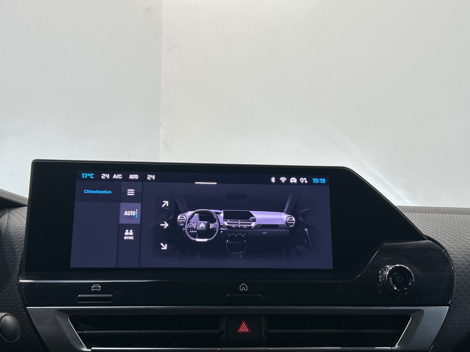 CITROEN C4 X BlueHDi 130 S&S EAT8 Shine Pack