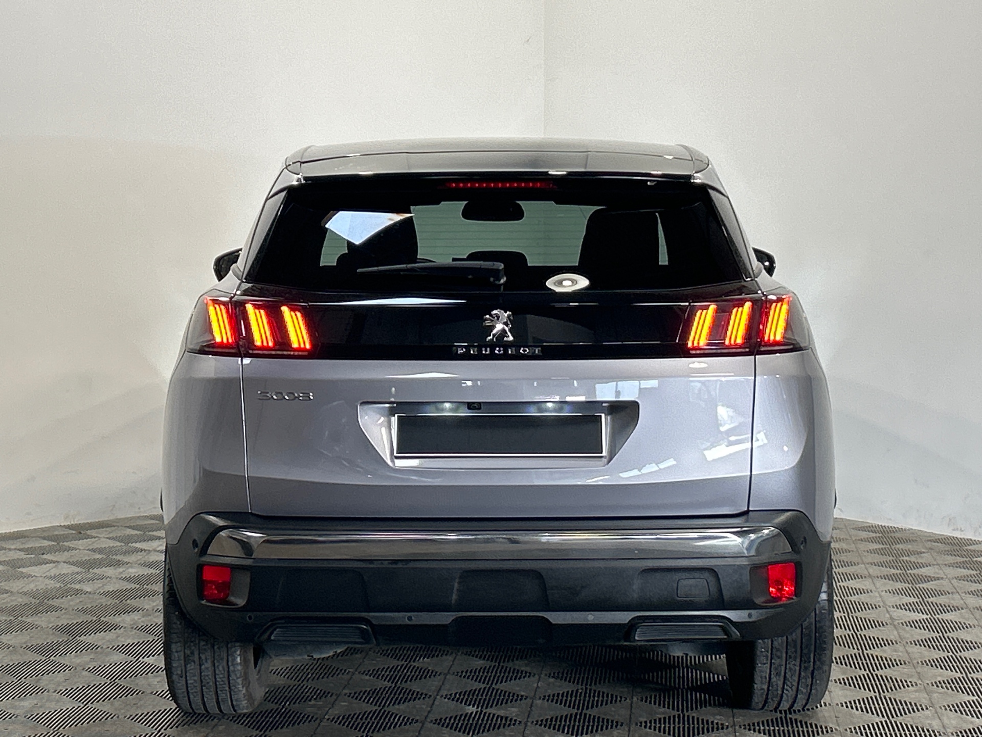 PEUGEOT 3008 Hybrid 136 e-DCS6 Allure Pack
