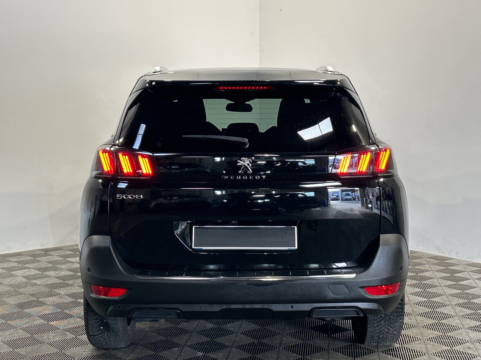 PEUGEOT 5008 ALLURE PK BHDI 130 S&S EAT8