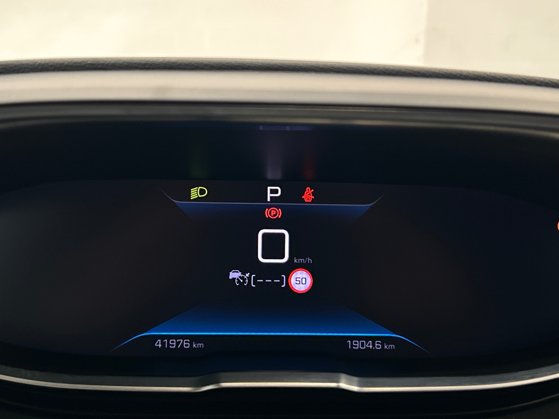 PEUGEOT 5008 ALLURE PK BHDI 130 S&S EAT8