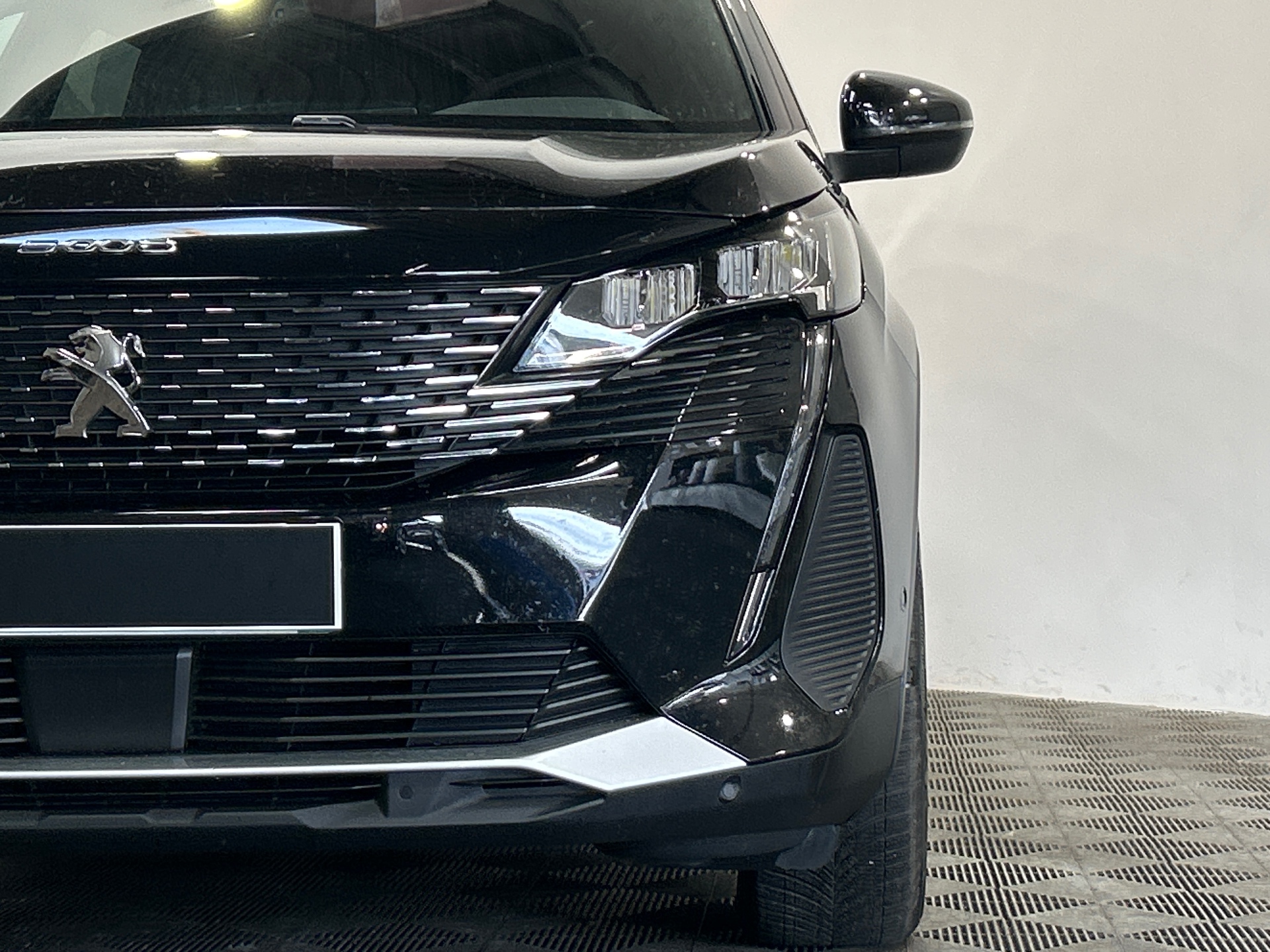 PEUGEOT 5008 ALLURE PK BHDI 130 S&S EAT8
