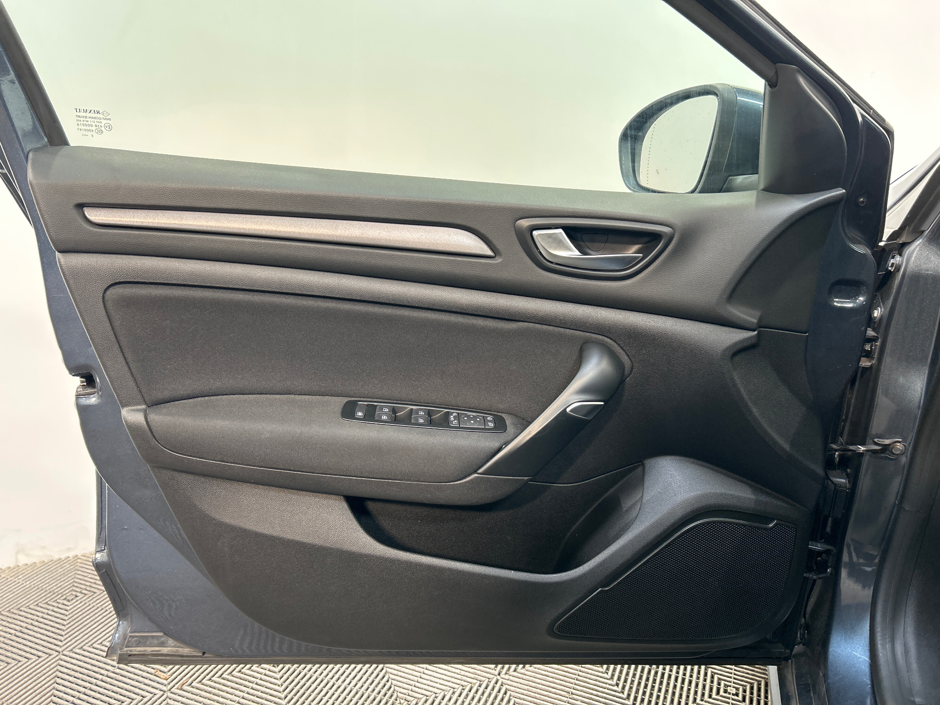 RENAULT MEGANE IV BERLINE evolution Blue dCi 115 EDC