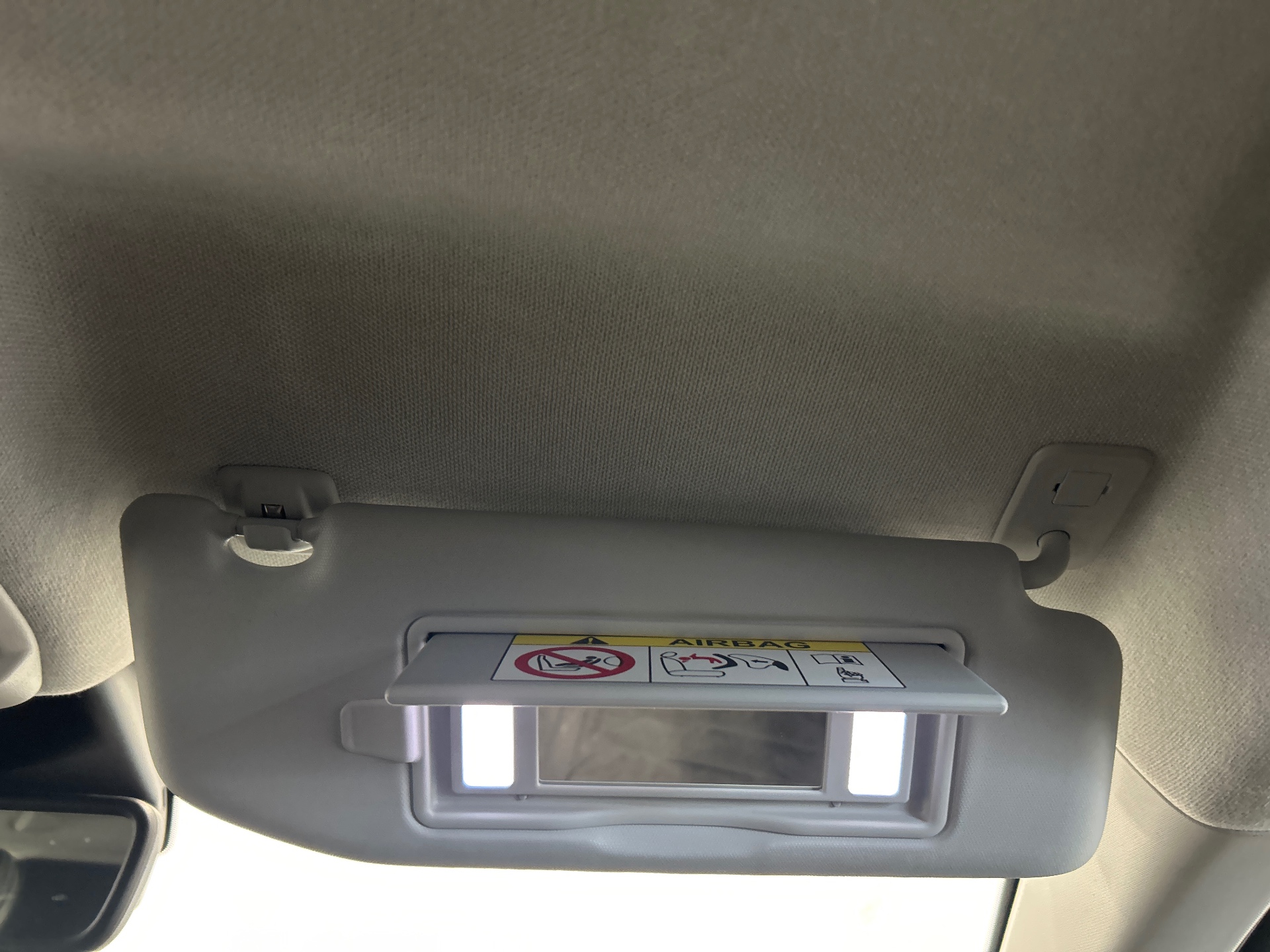 CITROEN C4 X BlueHDi 130 S&S EAT8 Shine Pack