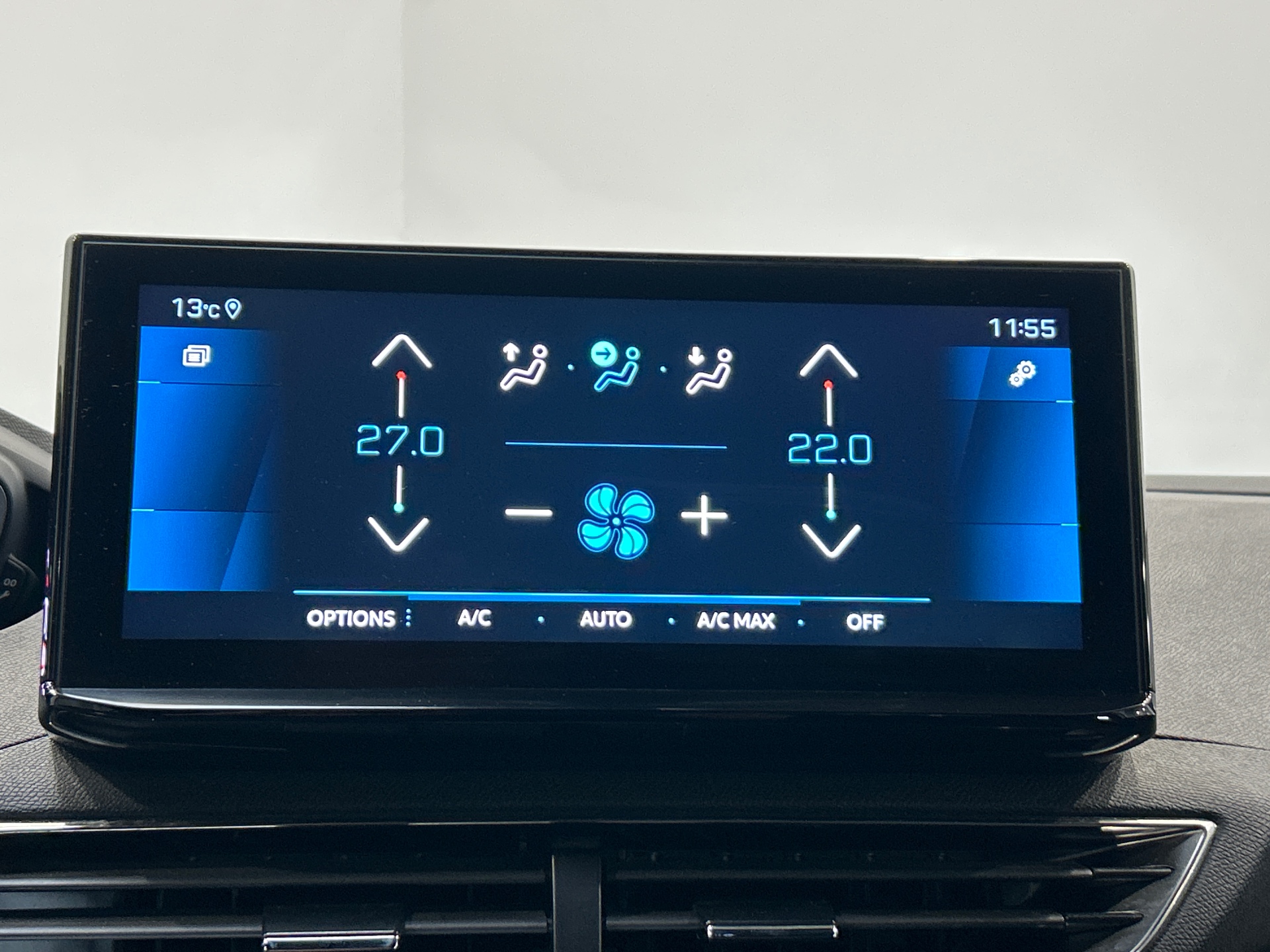 PEUGEOT 3008 Hybrid 136 e-DCS6 Allure Pack