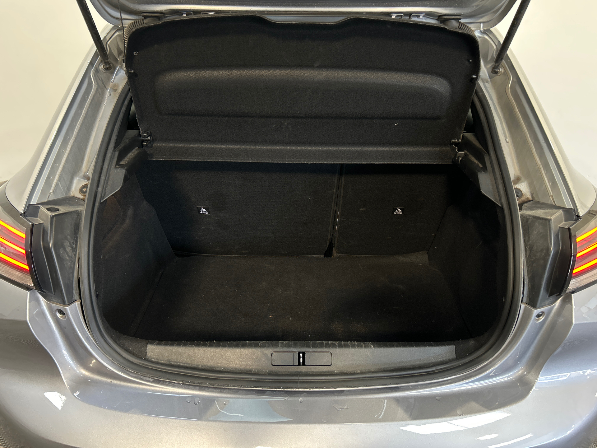 PEUGEOT 208 ALLURE PURETECH 100 S&S BVM6