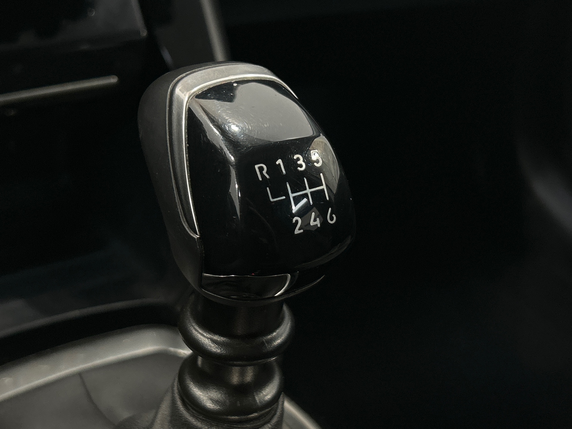 PEUGEOT 208 ALLURE PURETECH 100 S&S BVM6