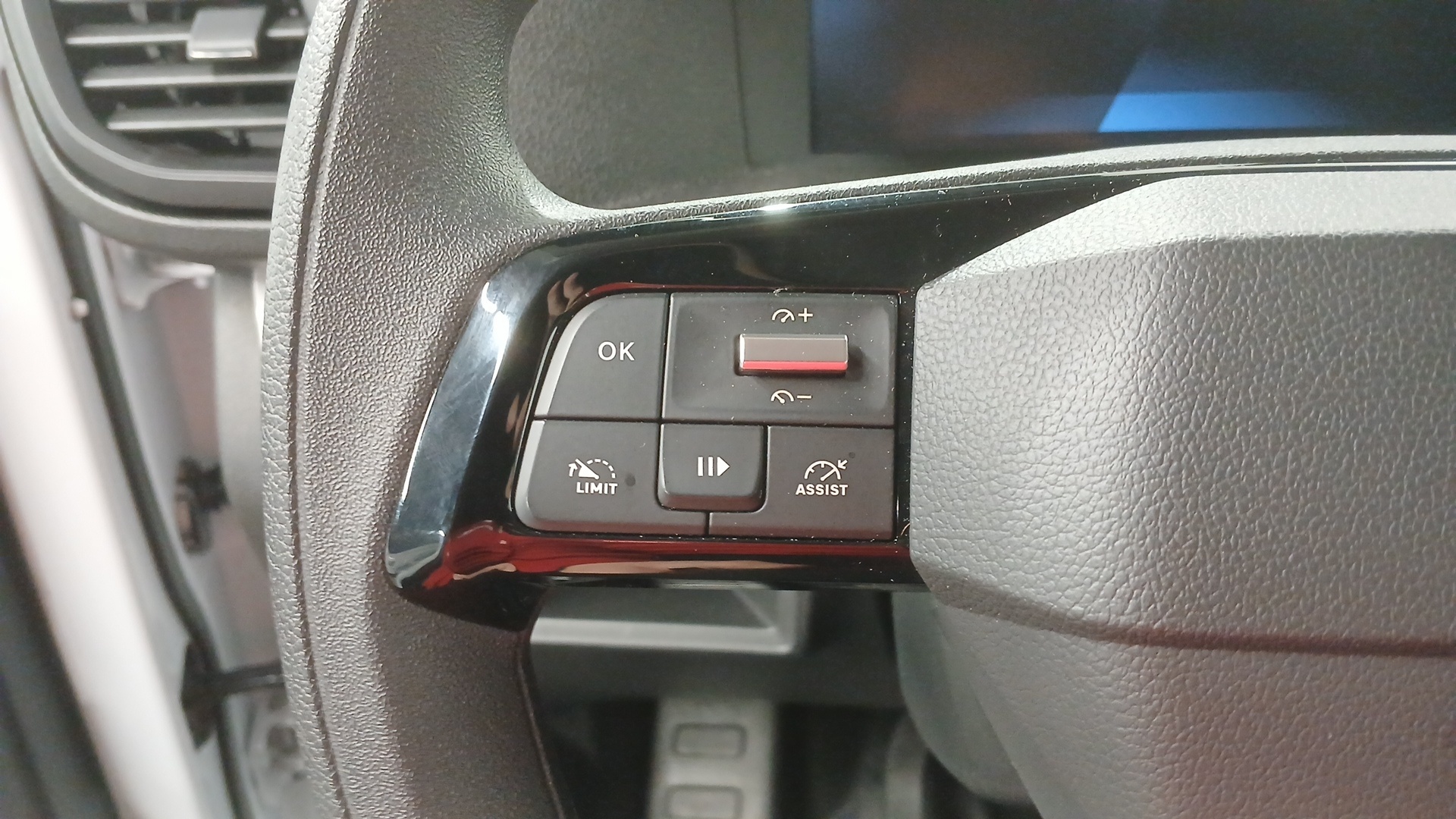 PEUGEOT EXPERT FOURGON Fourgon Taille M BlueHDi 145 BVM6