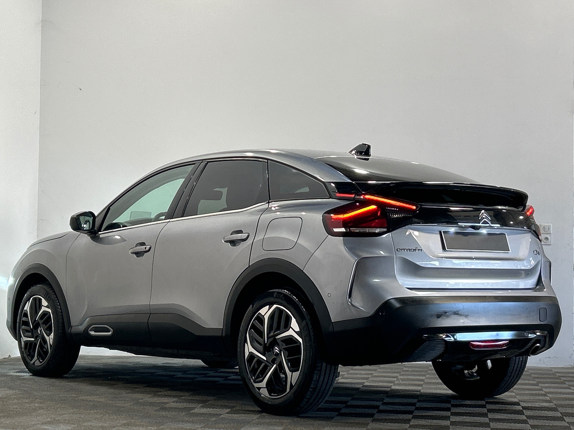 CITROEN C4 BHDI 130 S&S EAT8 MAX