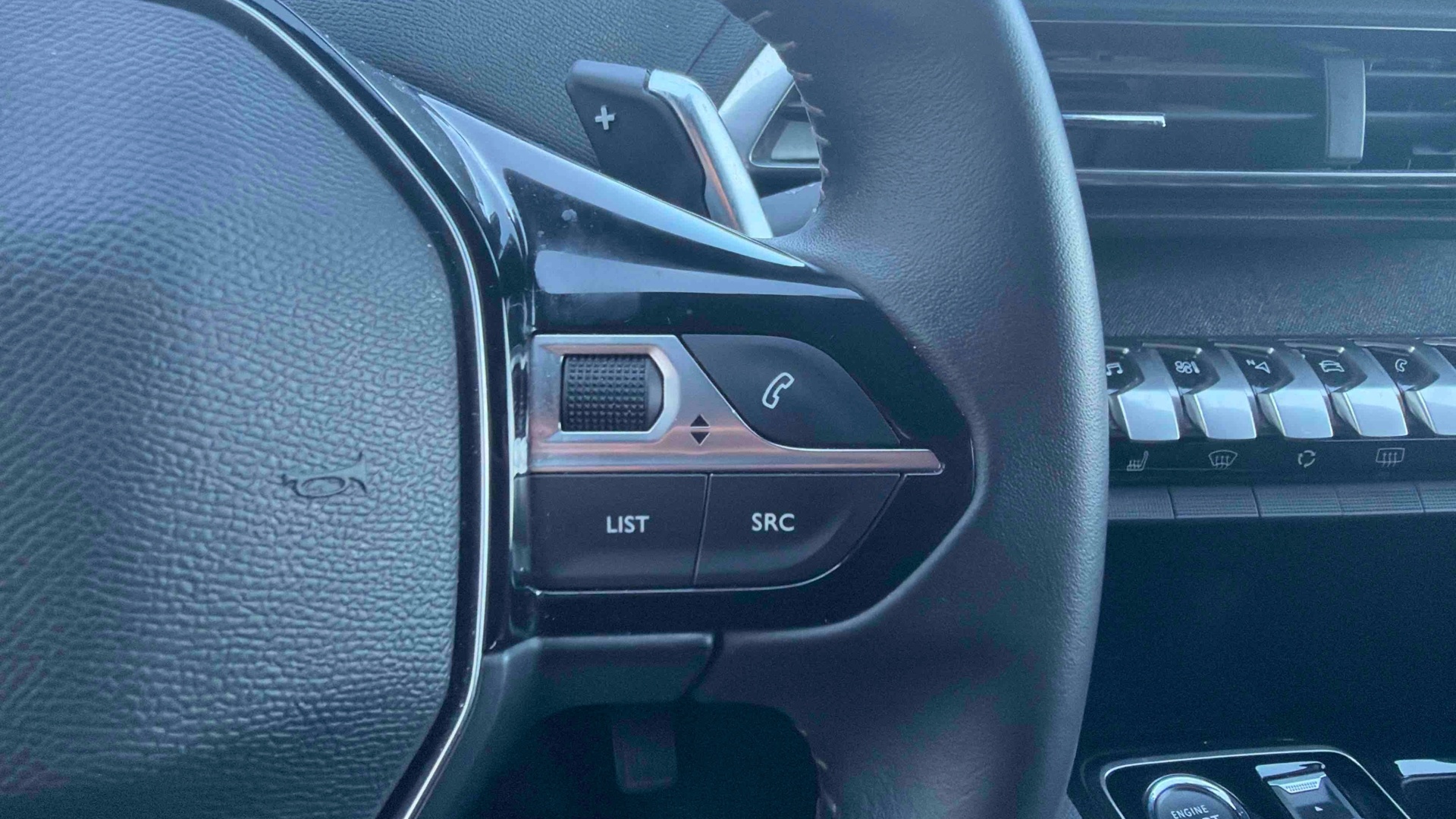PEUGEOT 3008 ALLURE PACK HYBRID 136 CH E-DCS6