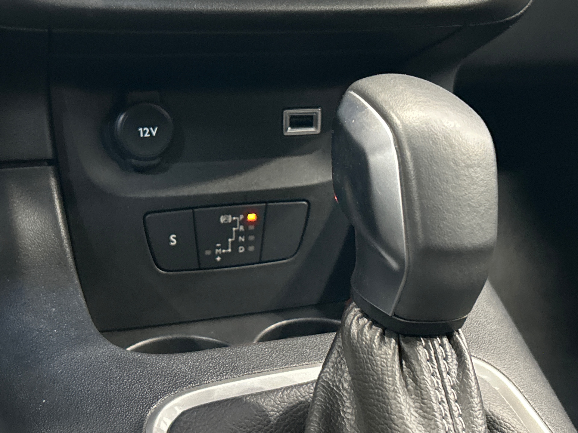 CITROEN C3 PURETECH 110 S&S EAT6 MAX