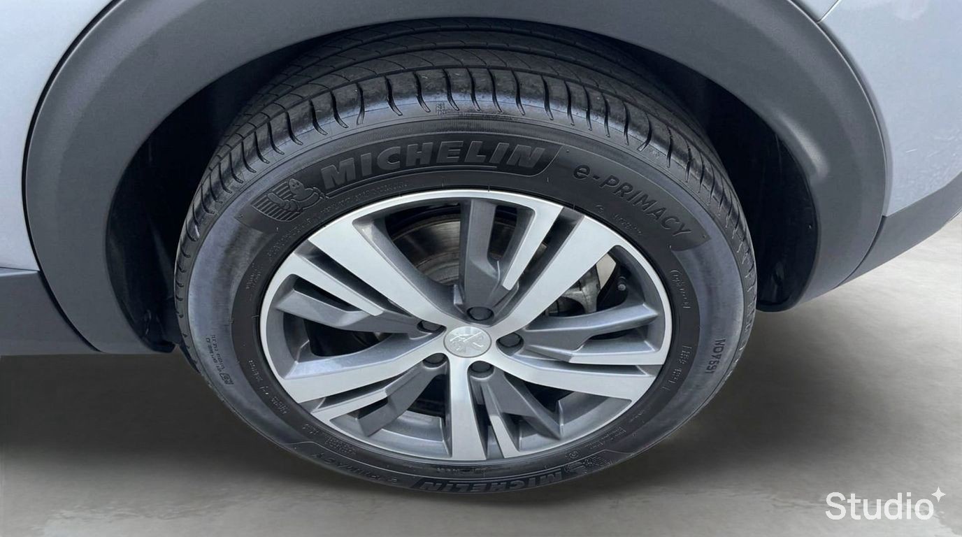 PEUGEOT 3008 ALLURE PACK HYBRID 136 CH E-DCS6