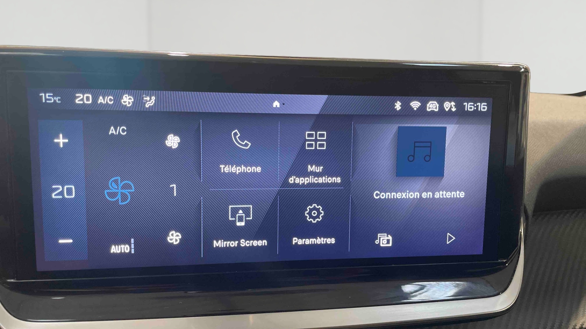 PEUGEOT 208 PureTech 100 S&S BVM6 Allure