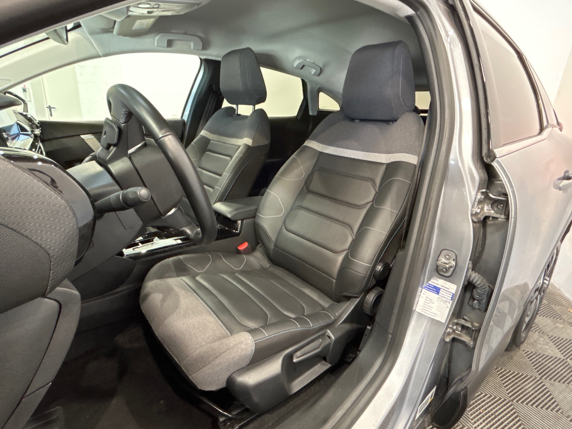 CITROEN C4 BHDI 130 S&S EAT8 MAX
