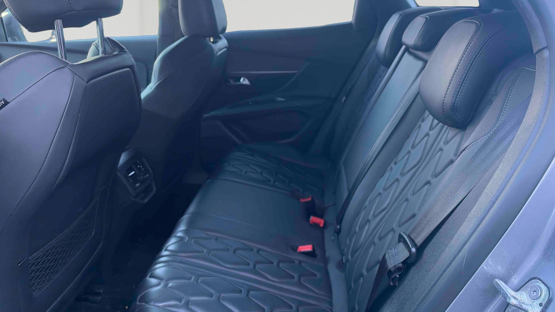 PEUGEOT 3008 ALLURE PACK HYBRID 136 CH E-DCS6