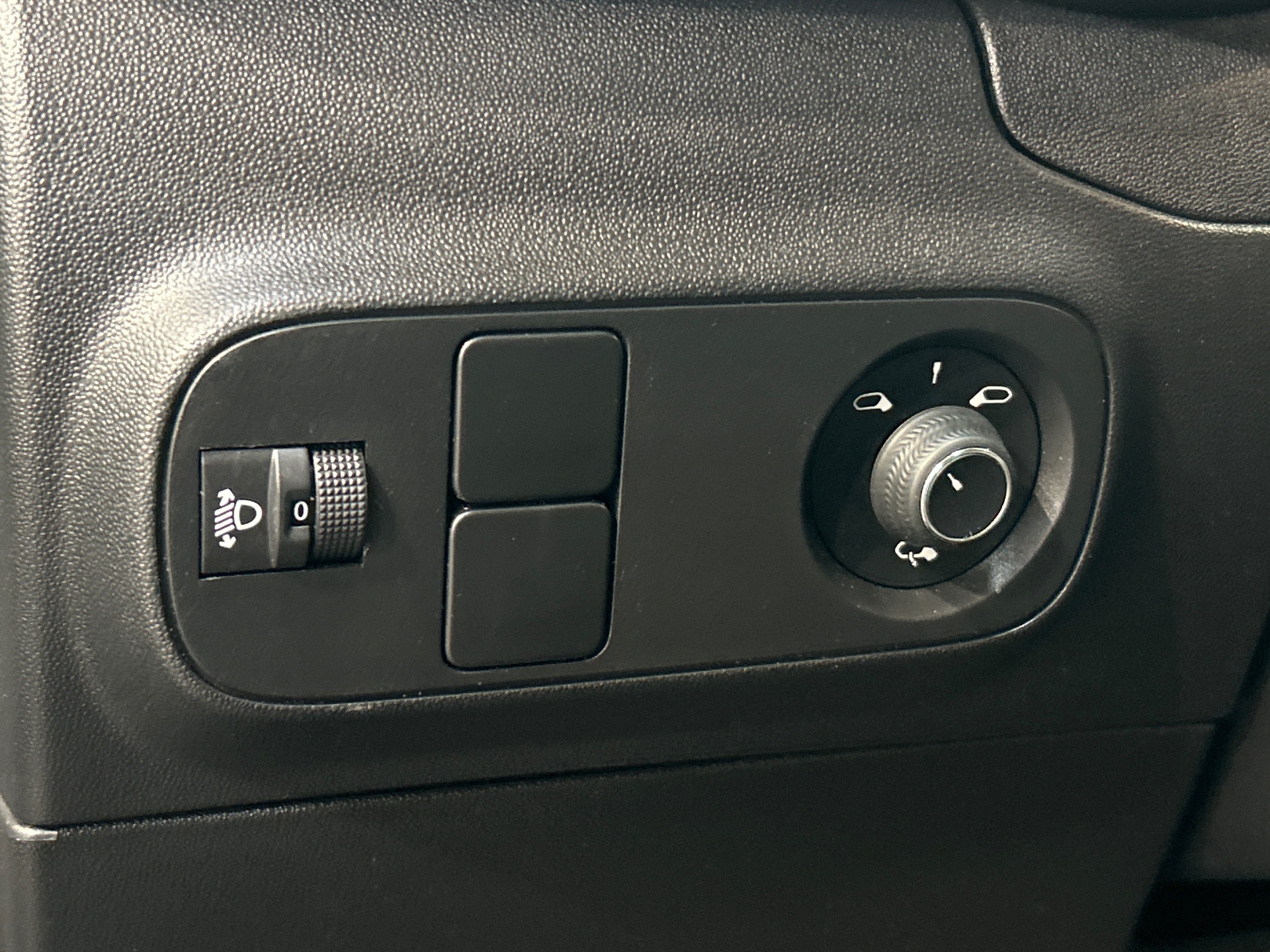 CITROEN C3 PURETECH 110 S&S EAT6 MAX