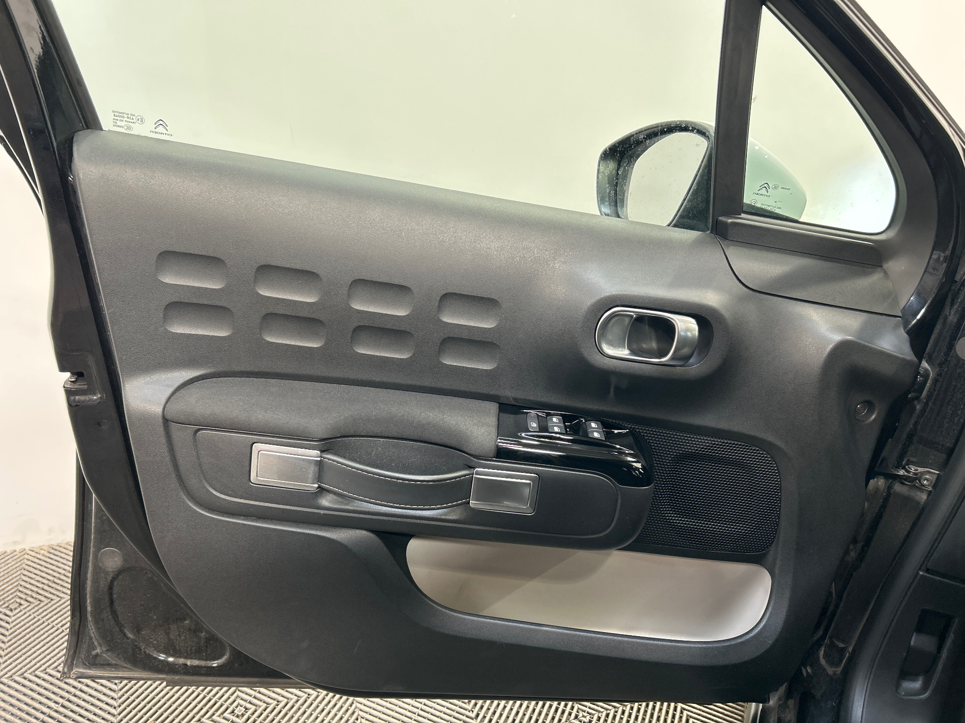 CITROEN C3 PURETECH 110 S&S EAT6 MAX