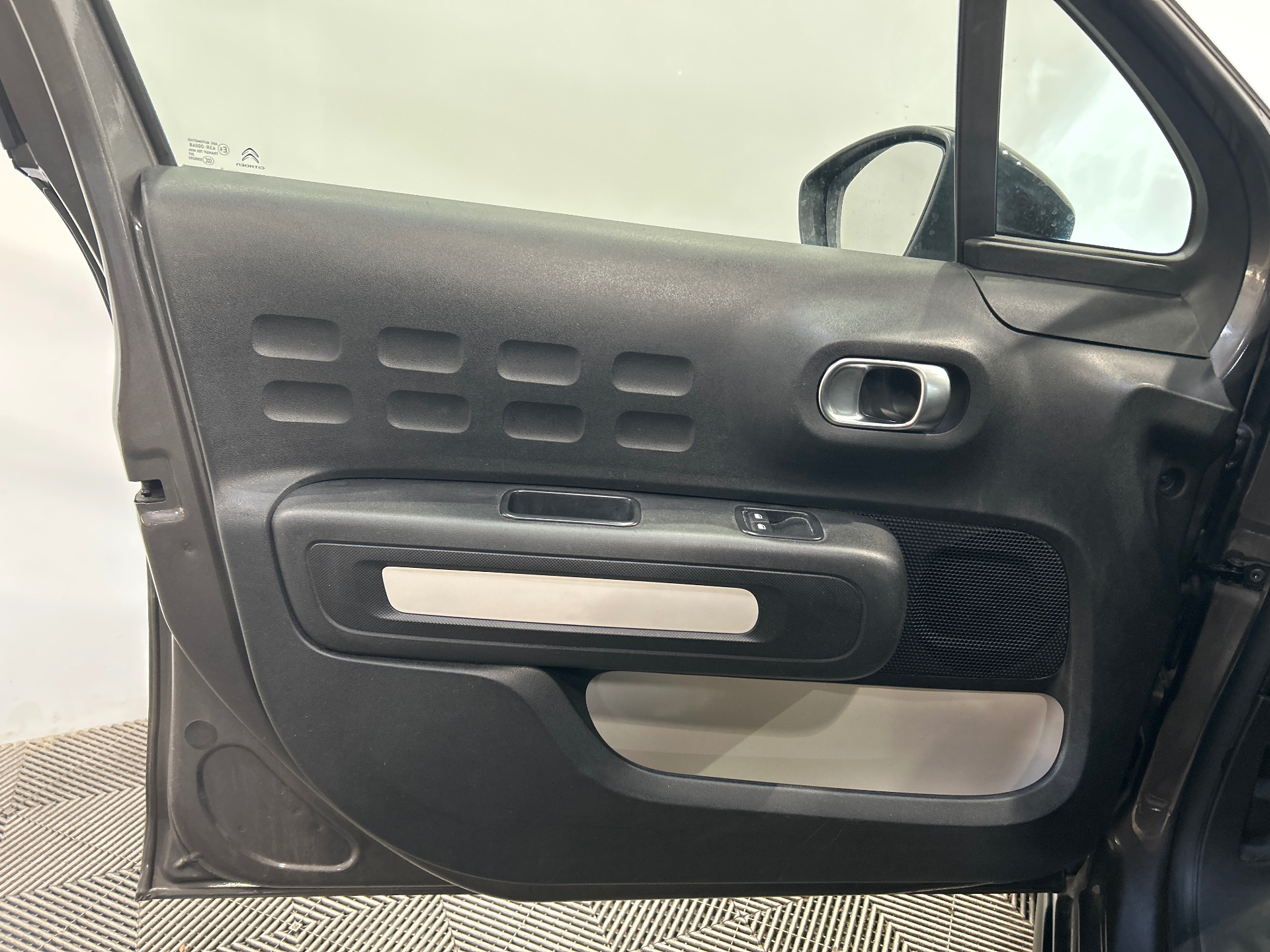 CITROEN C3 PureTech 110 BVM6 Plus