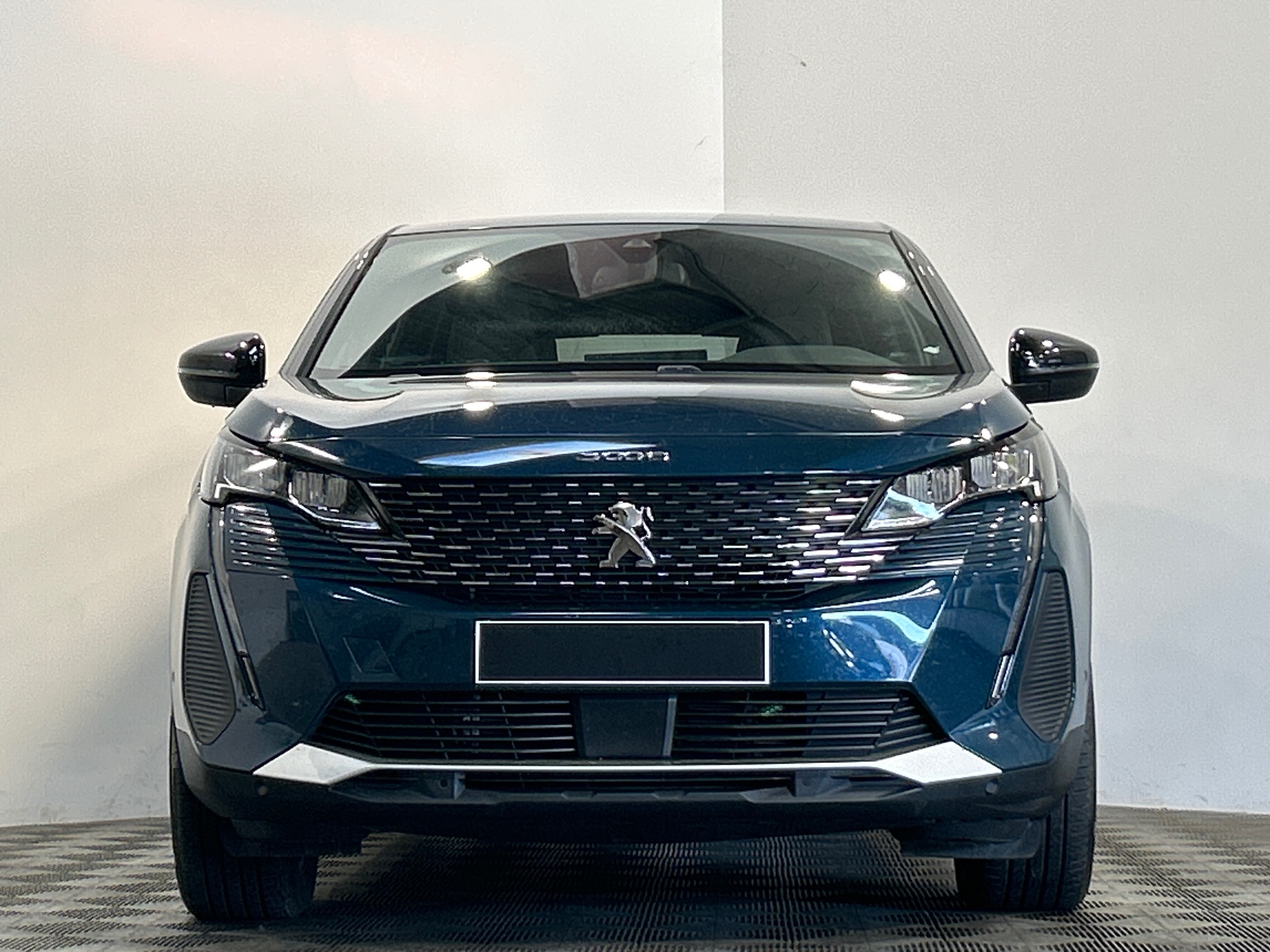 PEUGEOT 3008 Hybrid 180 e-EAT8 Allure Pack
